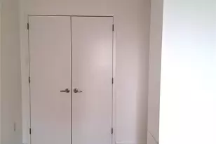 353 E 104th St, New York, NY 10029 - Photo 11