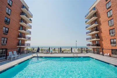 230 W Broadway, Long Beach, NY 11561 - Photo 29