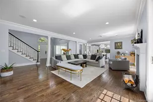 47 Valley Rd, Old Westbury, NY 11568 - Photo 9