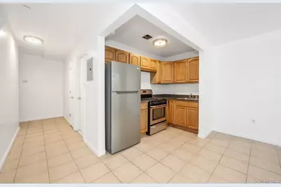 3313 Rombouts Avenue, Bronx, NY 10475 - Photo 15