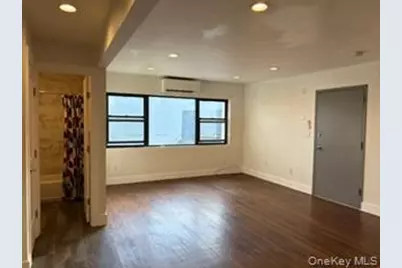 155 Main Street #6, Farmingdale, NY 11735 - Photo 5