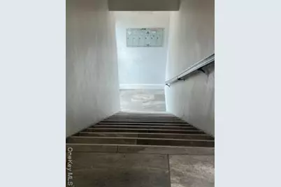 155 Main Street #6, Farmingdale, NY 11735 - Photo 3