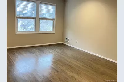 60 N Marwood Road #B / RIGHT, Port Washington, NY 11050 - Photo 9