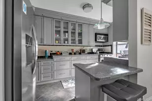 83-25 98th St, Woodhaven, NY 11421 - Photo 5