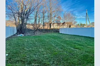 23 Peach Place, Middletown, NY 10940 - Photo 25