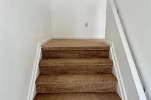 23 Peach Pl, Middletown, NY 10940 - Photo 3