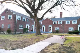 131-66 234th St, Rosedale, NY 11422 - Photo 7