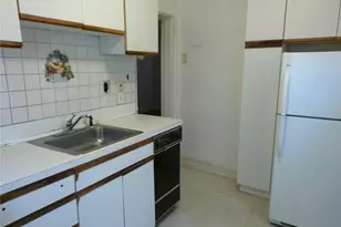 131-66 234th St, Rosedale, NY 11422 - Photo 13