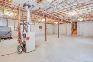 162 Hilltop Dr, Hurley, NY 12443 - Photo 25