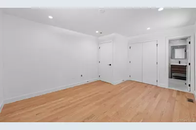 6435 138th Street, Flushing, NY 11367 - Photo 7