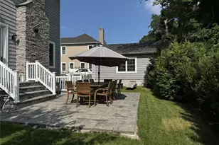 2 Seaman, Glen Cove, NY 11542 - Photo 11