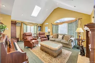 1769 Jane St, Wantagh, NY 11793 - Photo 9