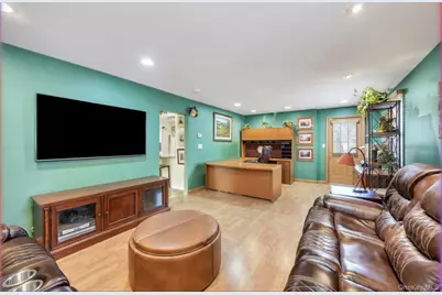 1769 Jane Street, Wantagh, NY 11793 - Photo 11