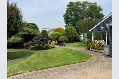 1769 Jane Street, Wantagh, NY 11793 - Photo 29