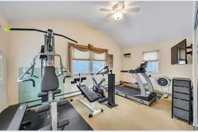 1769 Jane Street, Wantagh, NY 11793 - Photo 23