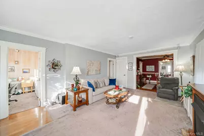 4 W William Street, Bay Shore, NY 11706 - Photo 5