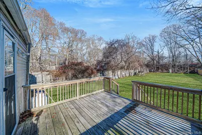 476 Revilo Avenue, Shirley, NY 11967 - Photo 9