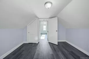 476 Revilo Ave, Shirley, NY 11967 - Photo 29