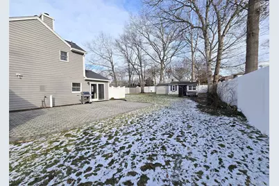 2 Franklin Street, Coram, NY 11727 - Photo 27