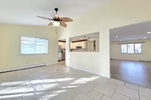 2 Franklin St, Coram, NY 11727 - Photo 9