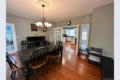 21 Beach Plum Drive, Centerport, NY 11721 - Photo 15