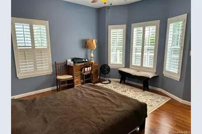 21 Beach Plum Drive, Centerport, NY 11721 - Photo 11