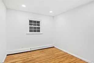 25 Lincoln Ave, Ronkonkoma, NY 11779 - Photo 15