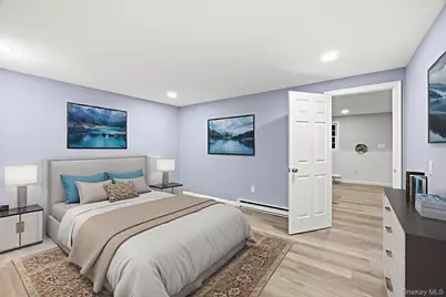 25 Lincoln Avenue, Ronkonkoma, NY 11779 - Photo 25