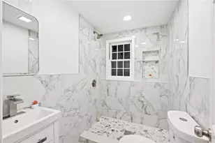 25 Lincoln Ave, Ronkonkoma, NY 11779 - Photo 29