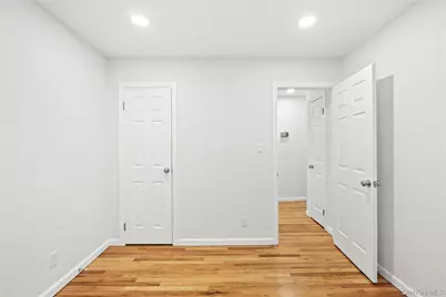 25 Lincoln Avenue, Ronkonkoma, NY 11779 - Photo 19