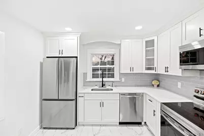 25 Lincoln Avenue, Ronkonkoma, NY 11779 - Photo 3