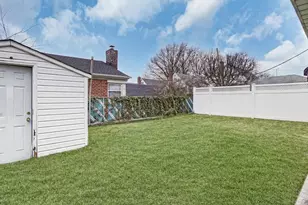 82-68 Little Neck Pkwy, Floral Park, NY 11004 - Photo 3