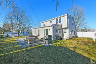 40 Knoll Lane, Levittown, NY 11756 - Photo 27