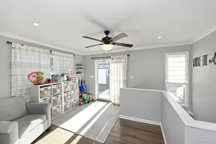 40 Knoll Ln, Levittown, NY 11756 - Photo 15