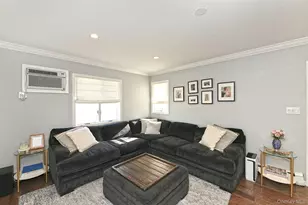 40 Knoll Ln, Levittown, NY 11756 - Photo 13