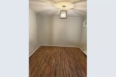 18 Leach Street, Lynbrook, NY 11563 - Photo 17