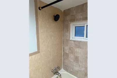 18 Leach Street, Lynbrook, NY 11563 - Photo 15