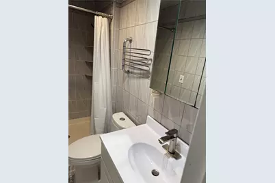 18 Leach Street, Lynbrook, NY 11563 - Photo 9