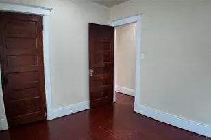 8 Morris Crescent, Yonkers, NY 10705 - Photo 11