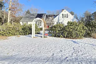 1435 Broadway Ave, Holbrook, NY 11741 - Photo 3