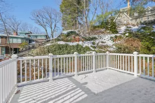 2 Village Ln, Bronxville, NY 10708 - Photo 23