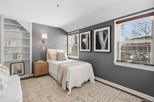 2 Village Ln, Bronxville, NY 10708 - Photo 25