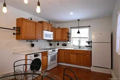 86 Mill House Road #2, Marlboro, NY 12542 - Photo 5