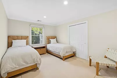 122 Beach Road, Westhampton Beach, NY 11978 - Photo 9