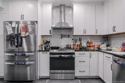 75 S Robinson Avenue, Newburgh, NY 12550 - Photo 7