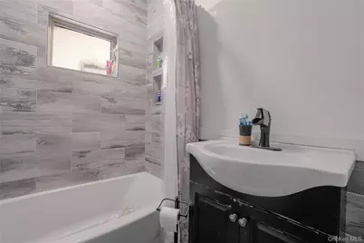 75 S Robinson Avenue, Newburgh, NY 12550 - Photo 11