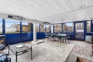 44 Colony Ln, Syosset, NY 11791 - Photo 33