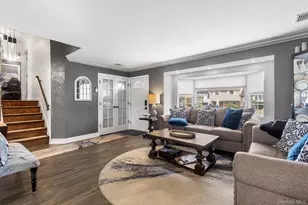 44 Colony Ln, Syosset, NY 11791 - Photo 3