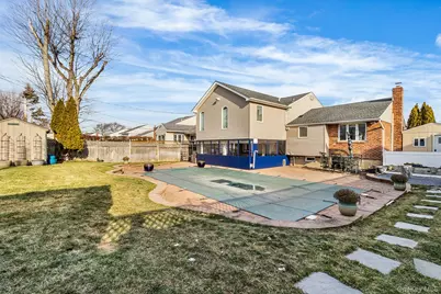 44 Colony Lane, Syosset, NY 11791 - Photo 37