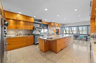 2829 Frankel Blvd, Merrick, NY 11566 - Photo 13